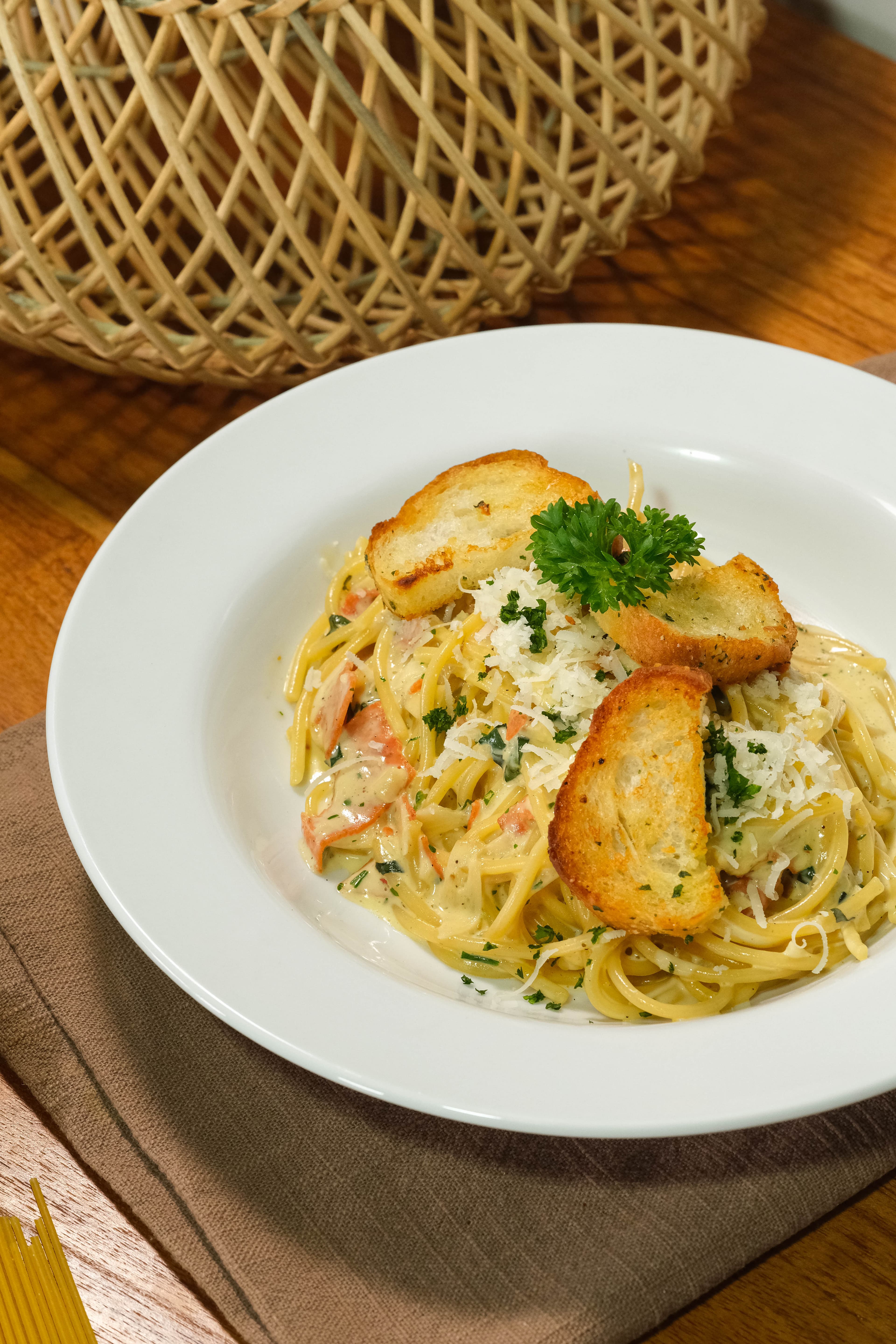 Salami Carbonara